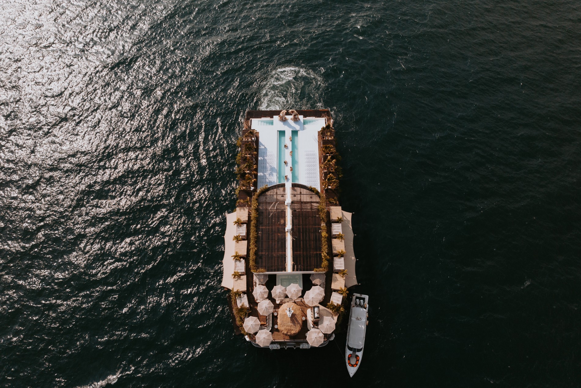 Phuket Wedding Photography & Cinematography Thailand VASANA STUDIO | 23_2