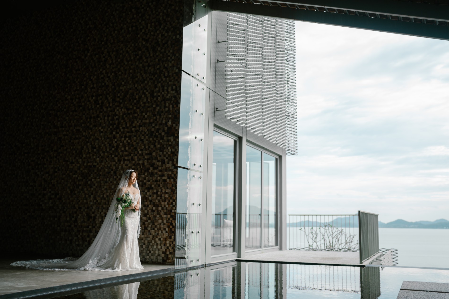 Phuket wedding at Como Point Yamu - wedding photography by Vasana Studio | 35_2