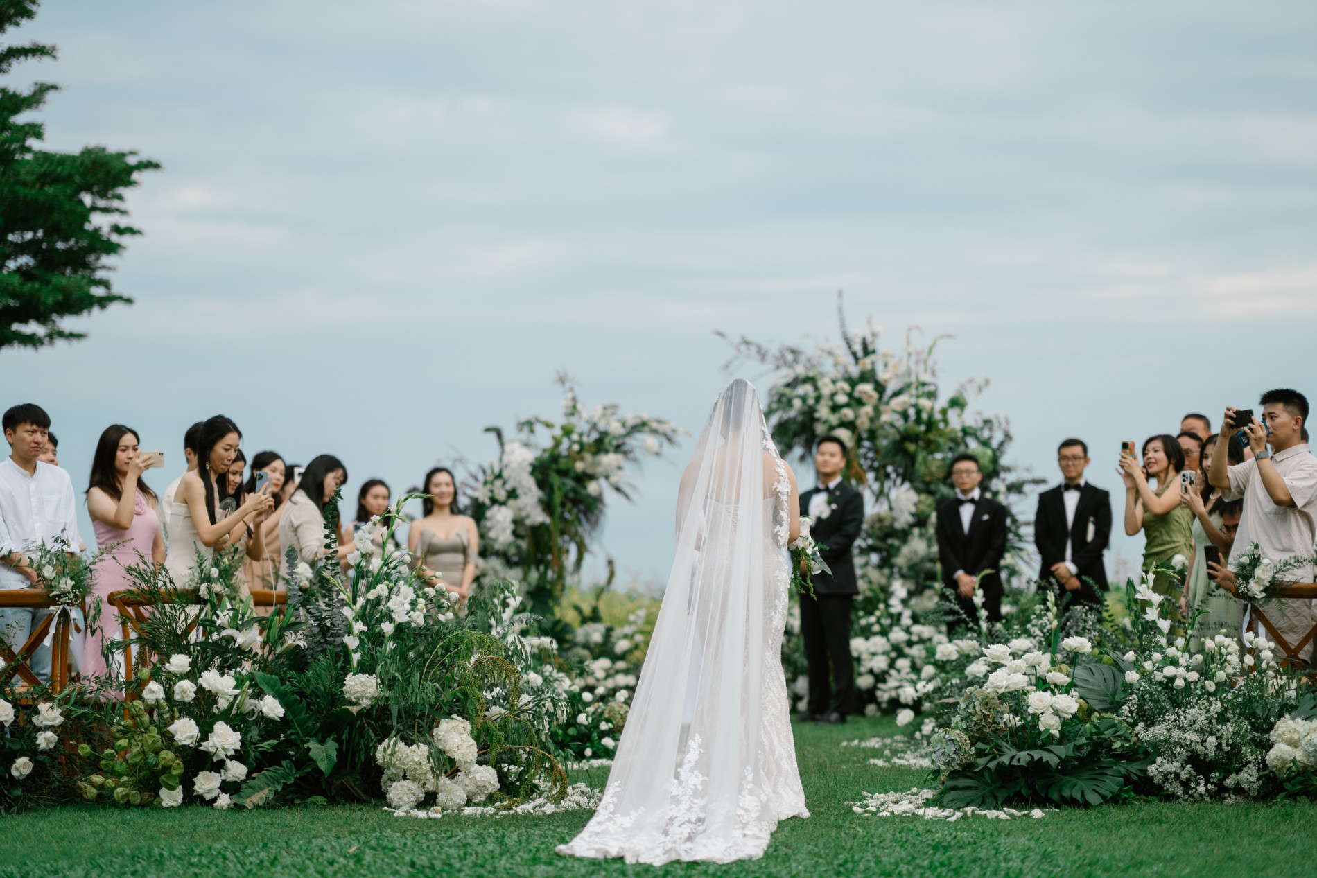 Phuket wedding at Como Point Yamu - wedding photography by Vasana Studio | 44_2