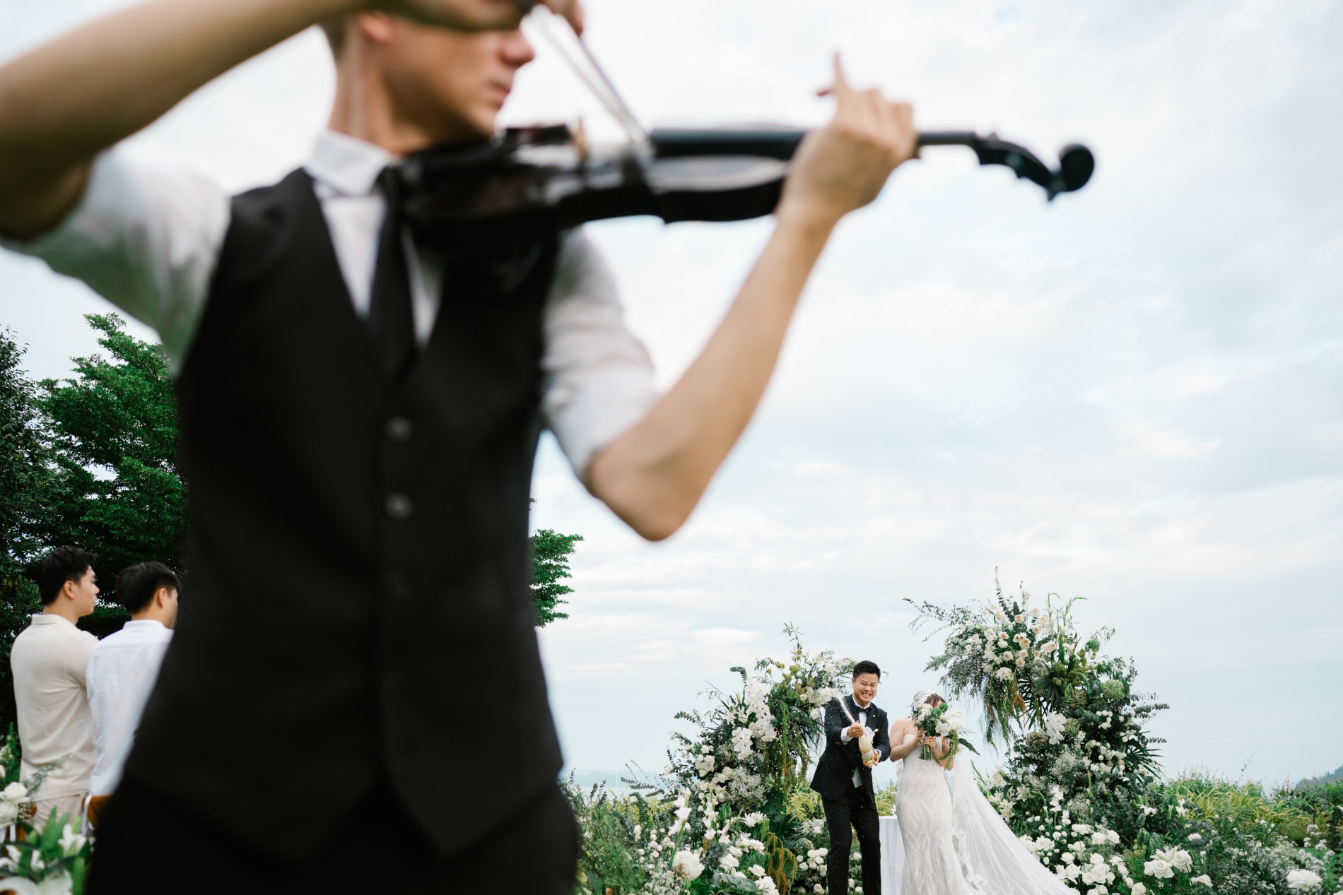 Phuket wedding at Como Point Yamu - wedding photography by Vasana Studio | 61_2