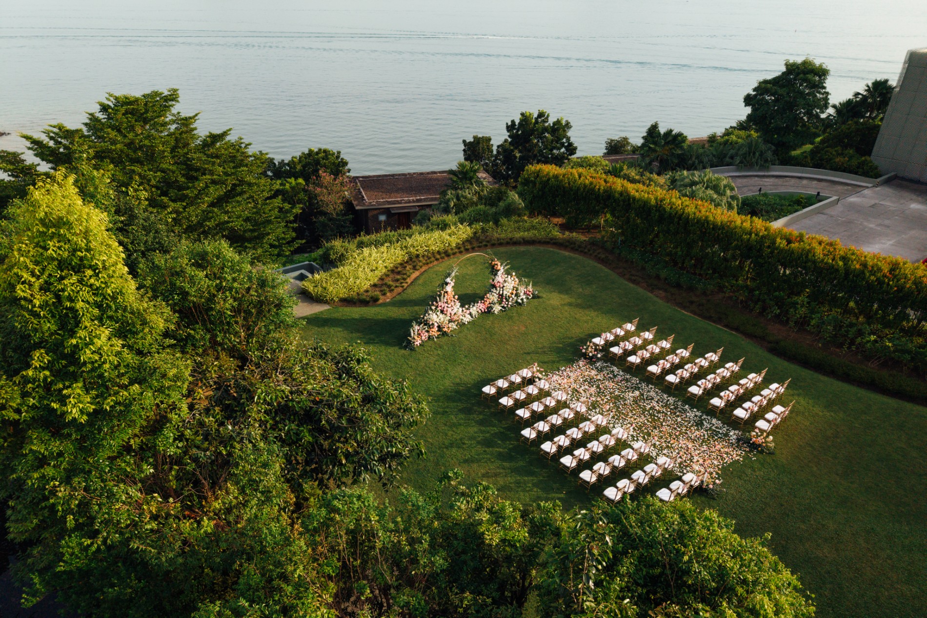 Phuket wedding at Como Point Yamu - wedding photography by Vasana Studio | 33_1