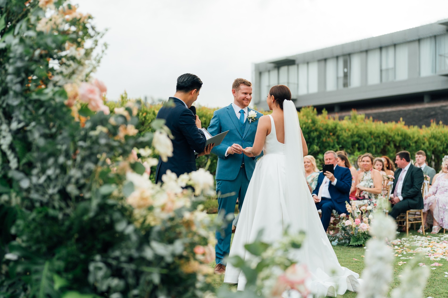 Phuket wedding at Como Point Yamu - wedding photography by Vasana Studio | 48_2