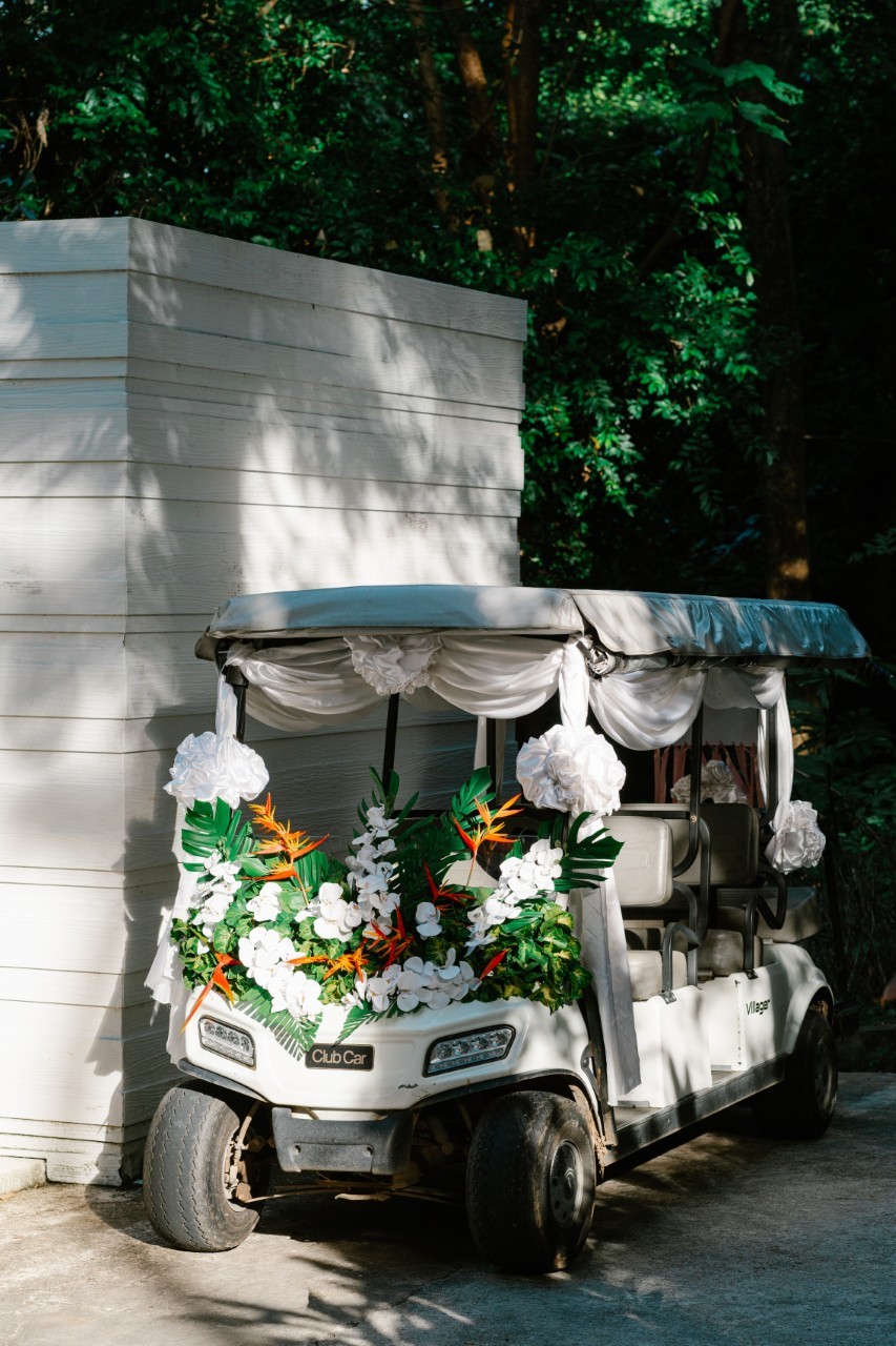 Phuket wedding at Island Escape Burasari - wedding photography by Vasana Studio | 25_2