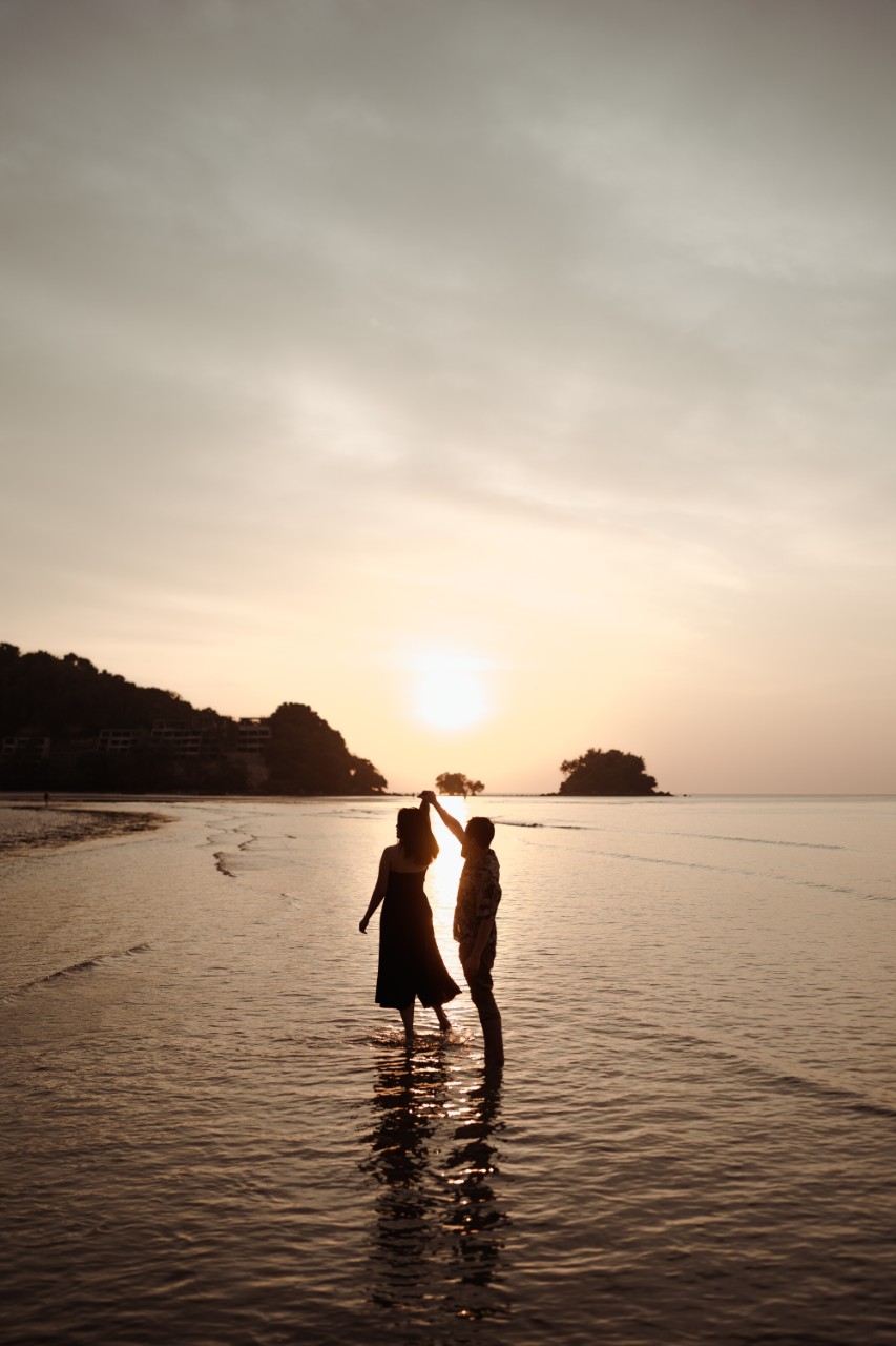 Voravan and Hao wedding at Naiyang Beach Phuket beach wedding photography