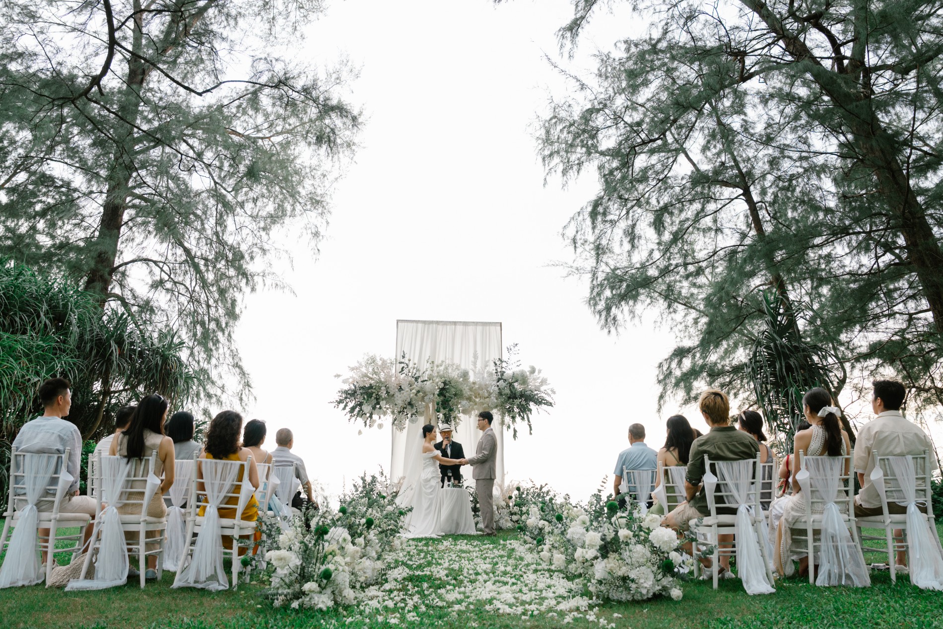 Phuket wedding at Renaissance - wedding photography by Vasana Studio | 35_1