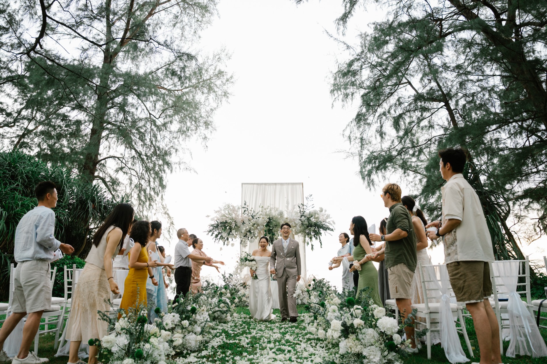 Phuket wedding at Renaissance - wedding photography by Vasana Studio | 54_2