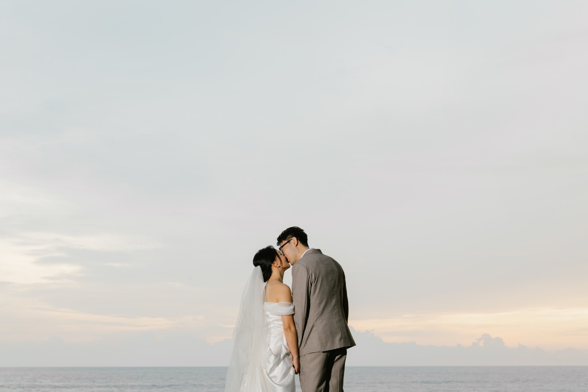 Phuket wedding at Renaissance - wedding photography by Vasana Studio | 65_2