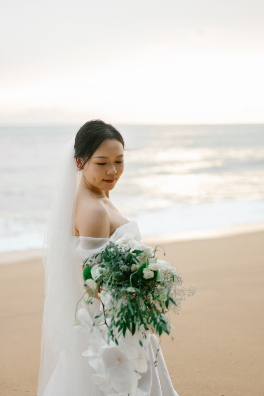 Phuket wedding at Renaissance - wedding photography by Vasana Studio | 70_3