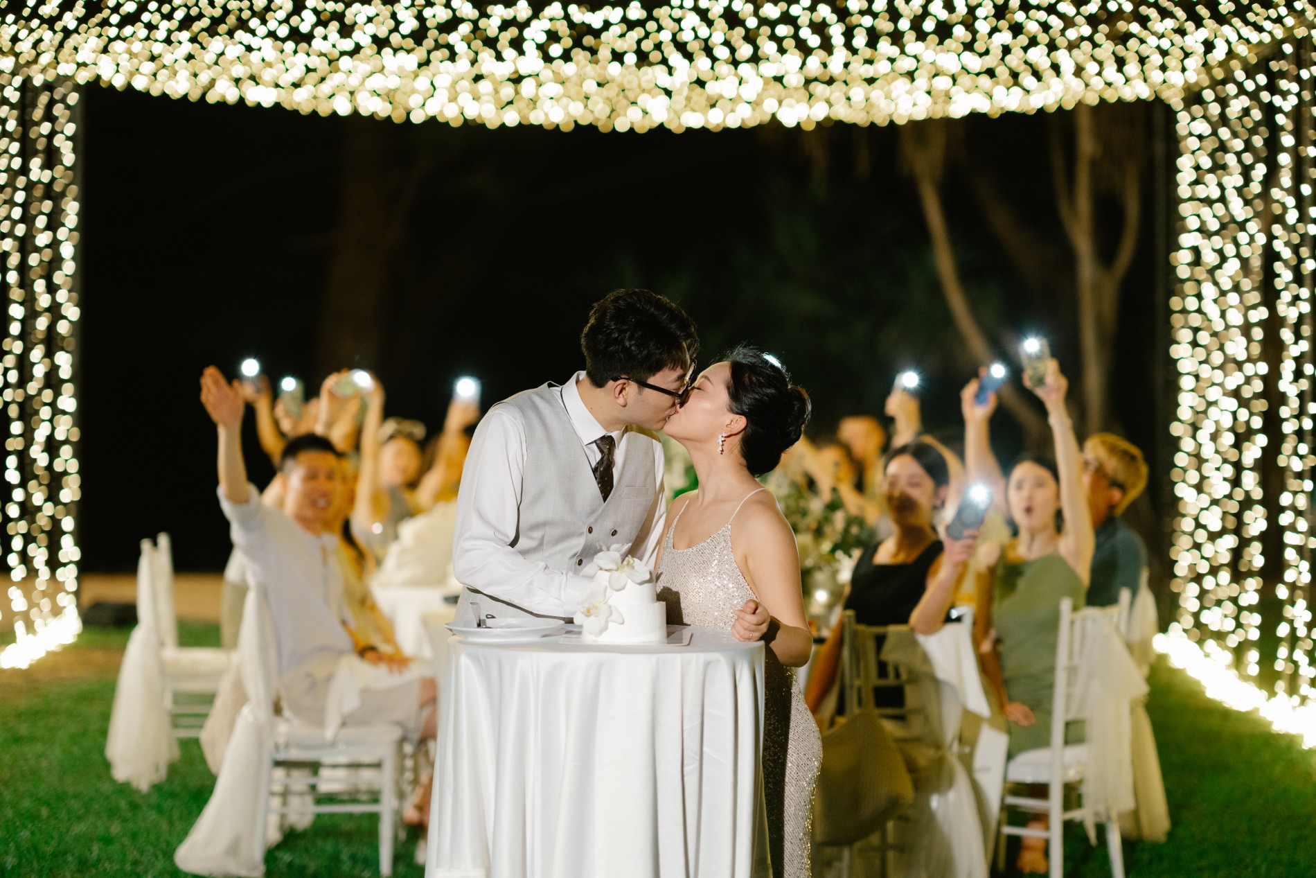 Phuket wedding at Renaissance - wedding photography by Vasana Studio | 85_2