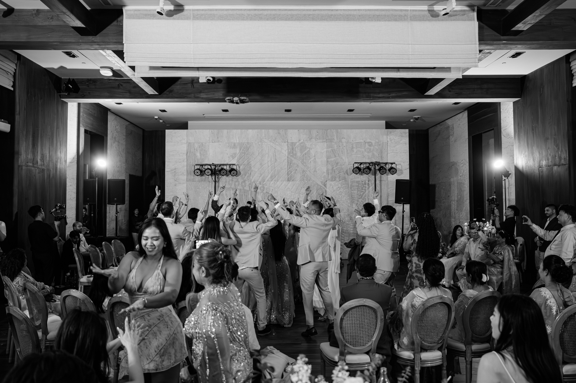 Phuket wedding at Rosewood - wedding photography by Vasana Studio | 119_2