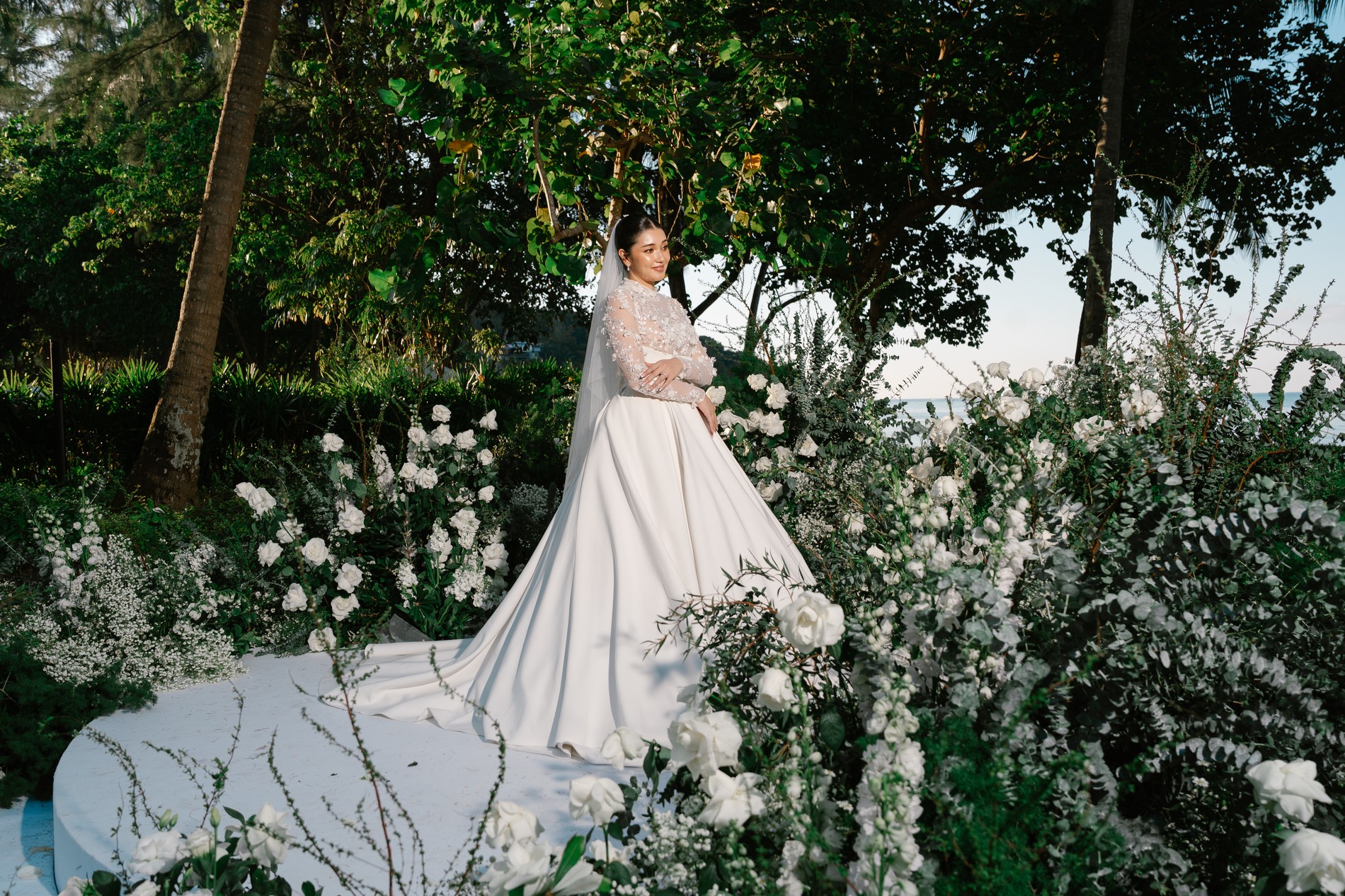 Phuket wedding at Rosewood - wedding photography by Vasana Studio | 67_2