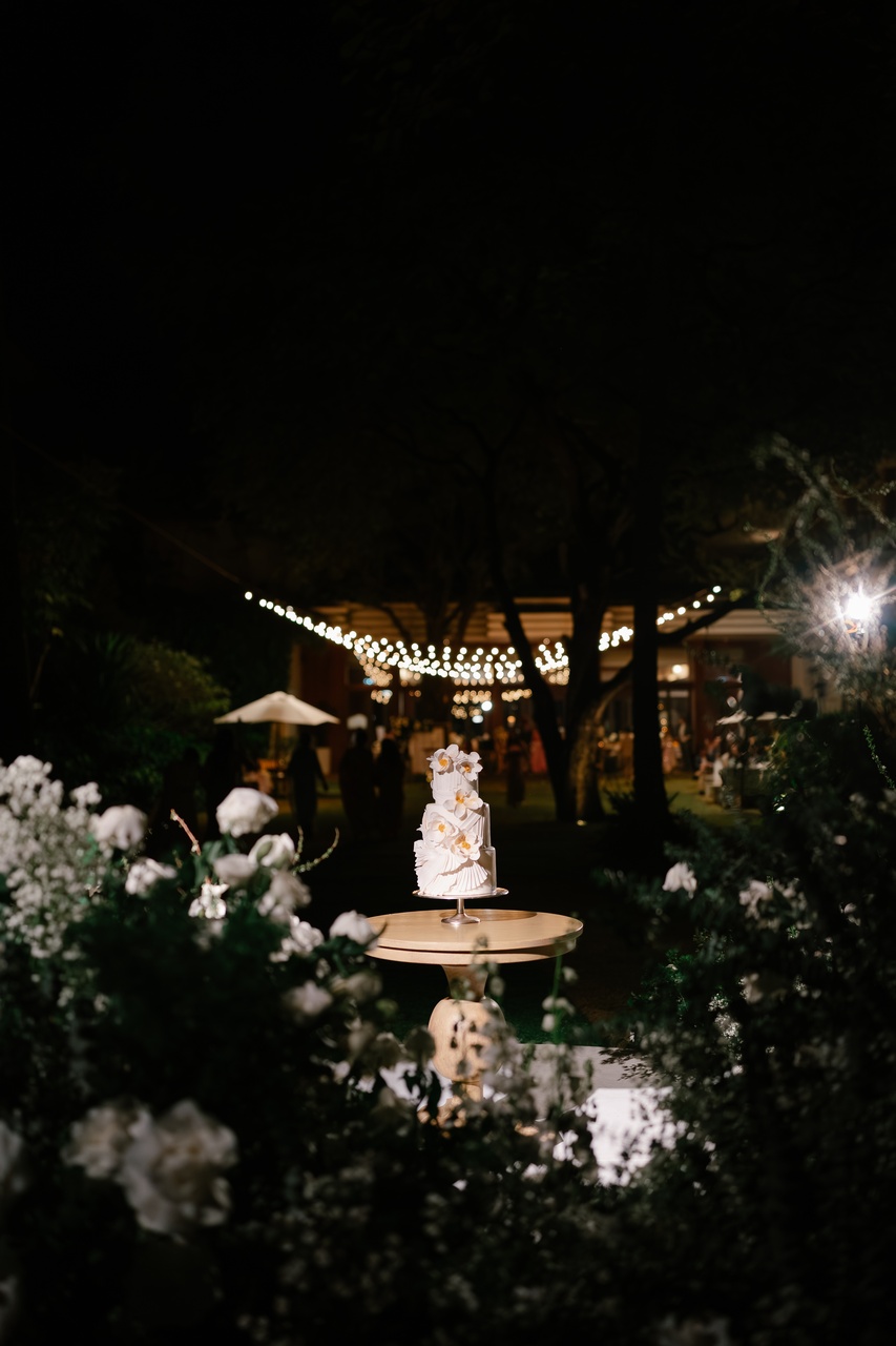 Phuket wedding at Rosewood - wedding photography by Vasana Studio | 96_3