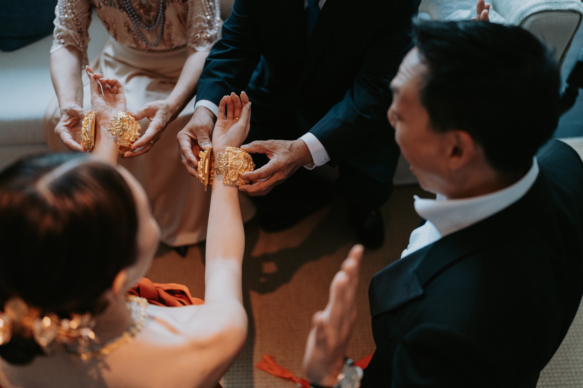 Phuket wedding at Rosewood - wedding photography by Vasana Studio | 40_2