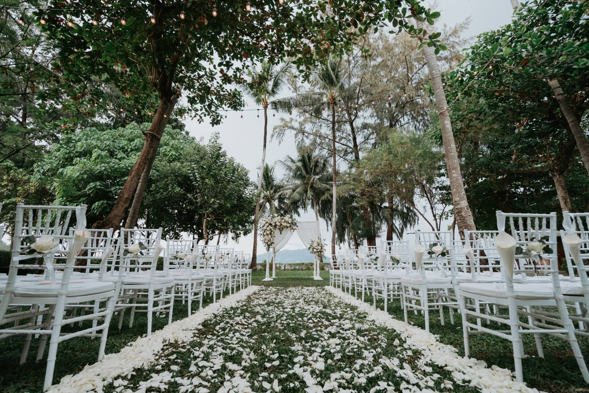 Phuket wedding at Rosewood - wedding photography by Vasana Studio | 51_2