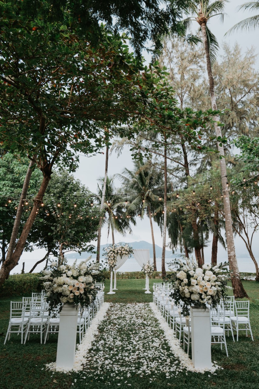 Phuket wedding at Rosewood - wedding photography by Vasana Studio | 53_3