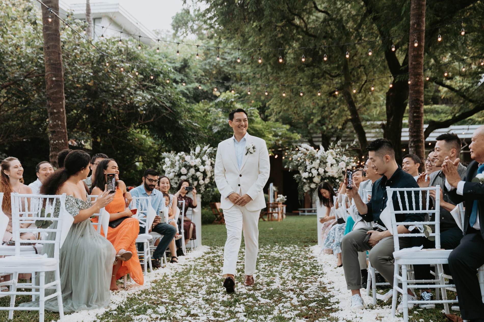 Phuket wedding at Rosewood - wedding photography by Vasana Studio | 60_2