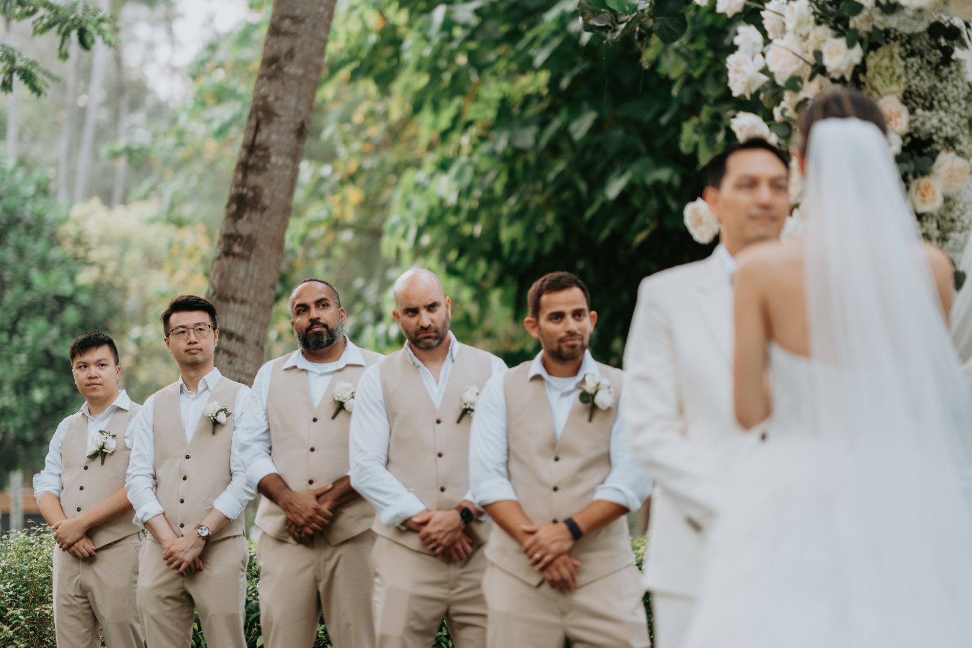 Phuket wedding at Rosewood - wedding photography by Vasana Studio | 70_2