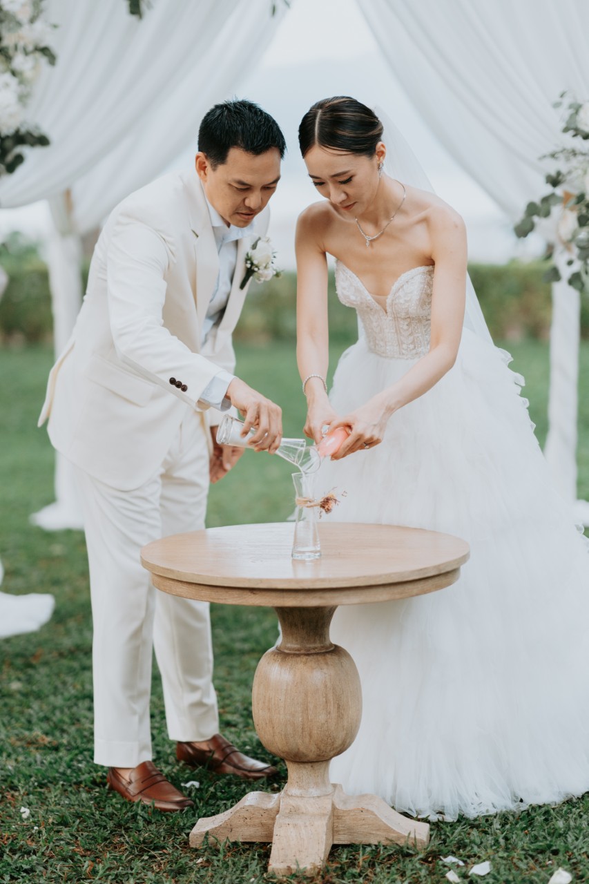 Phuket wedding at Rosewood - wedding photography by Vasana Studio | 82_3