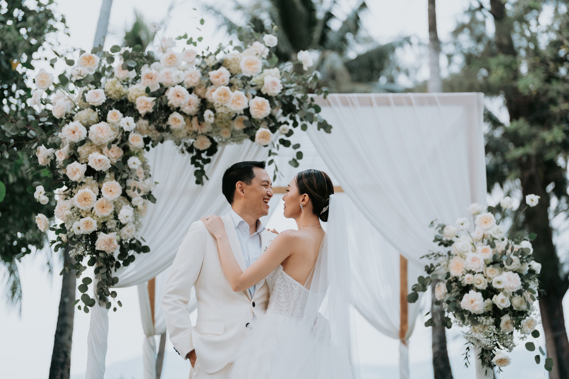Phuket wedding at Rosewood - wedding photography by Vasana Studio | 89_1