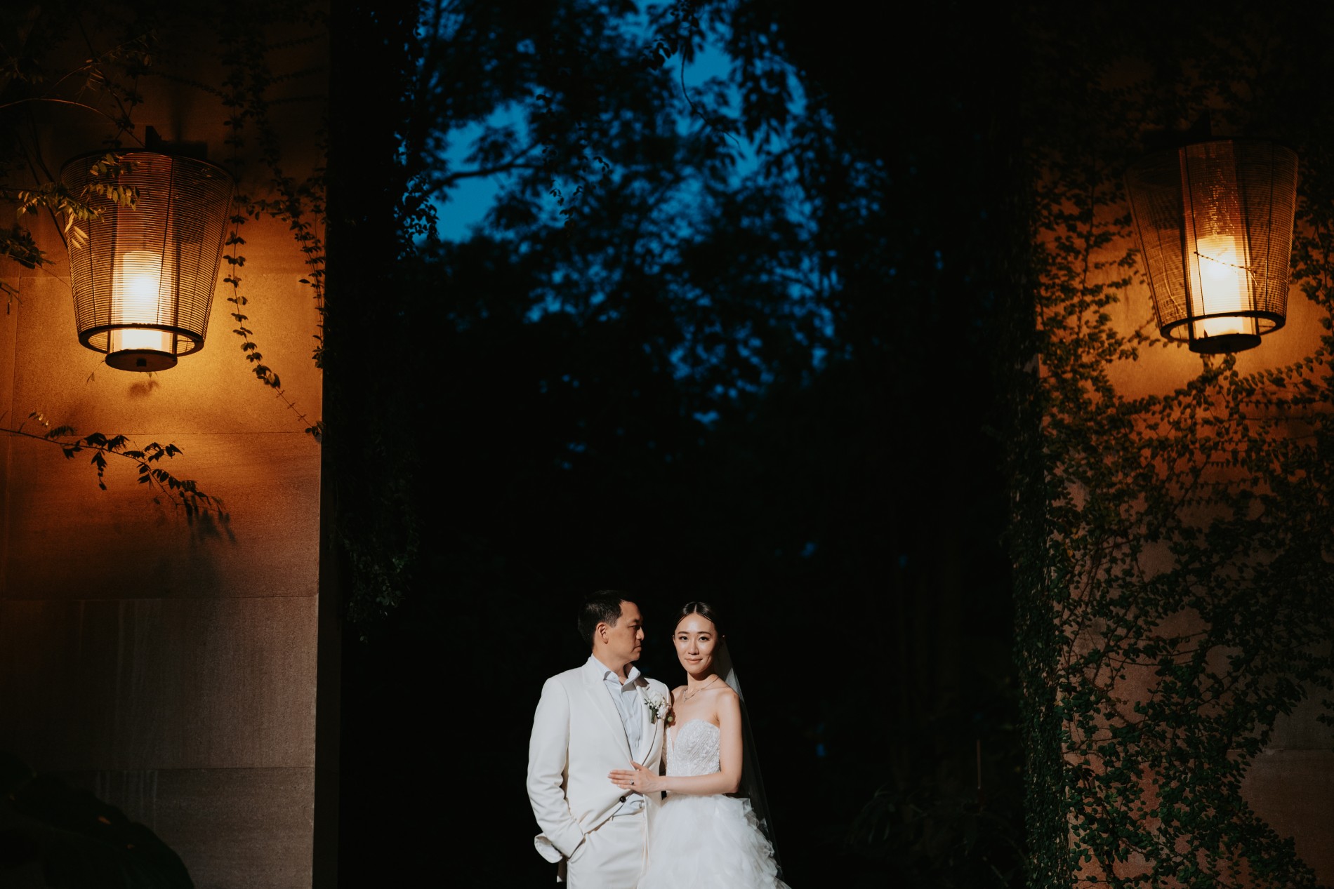 Phuket wedding at Rosewood - wedding photography by Vasana Studio | 92_2