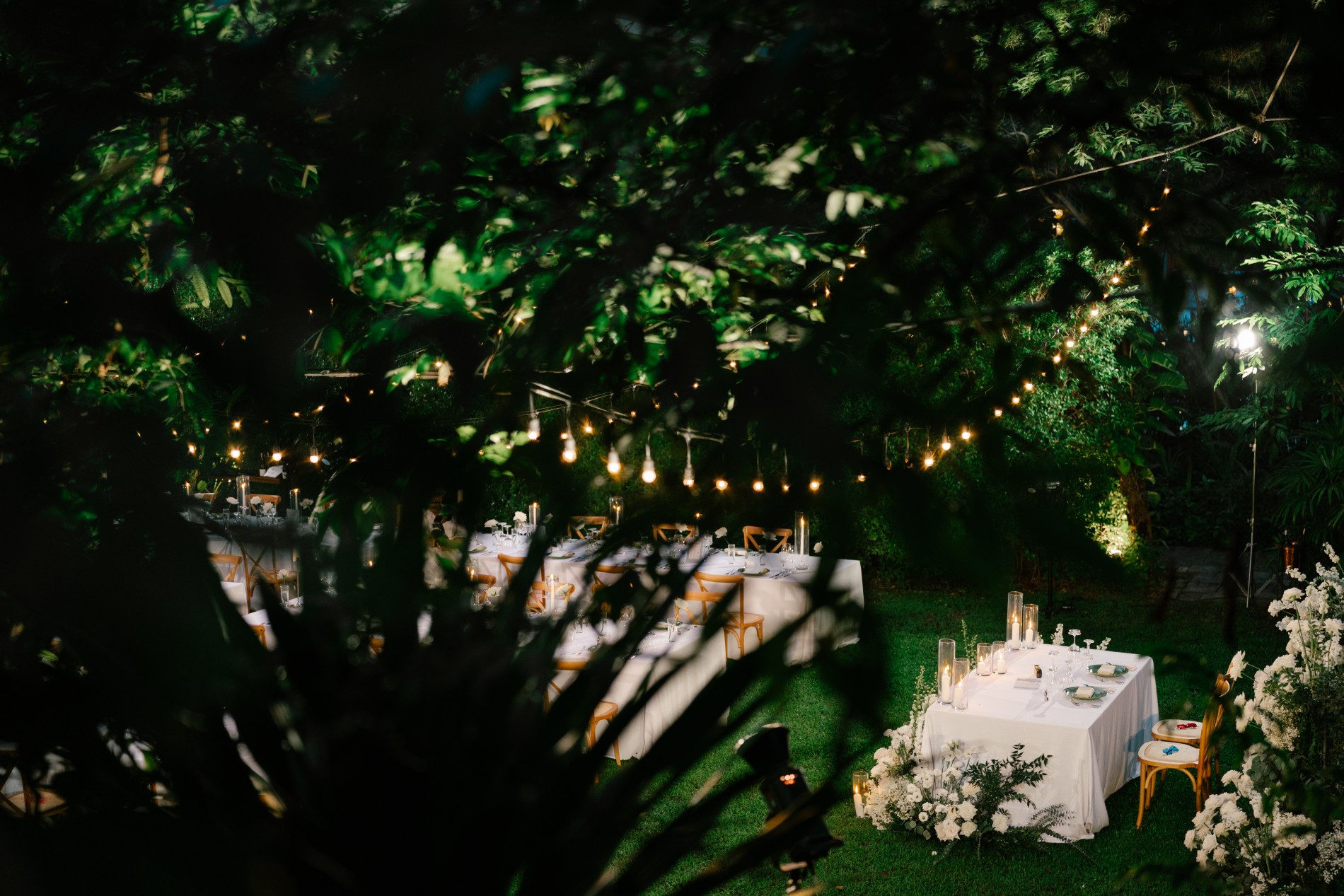 Phuket wedding at Rosewood - wedding photography by Vasana Studio | 44_2