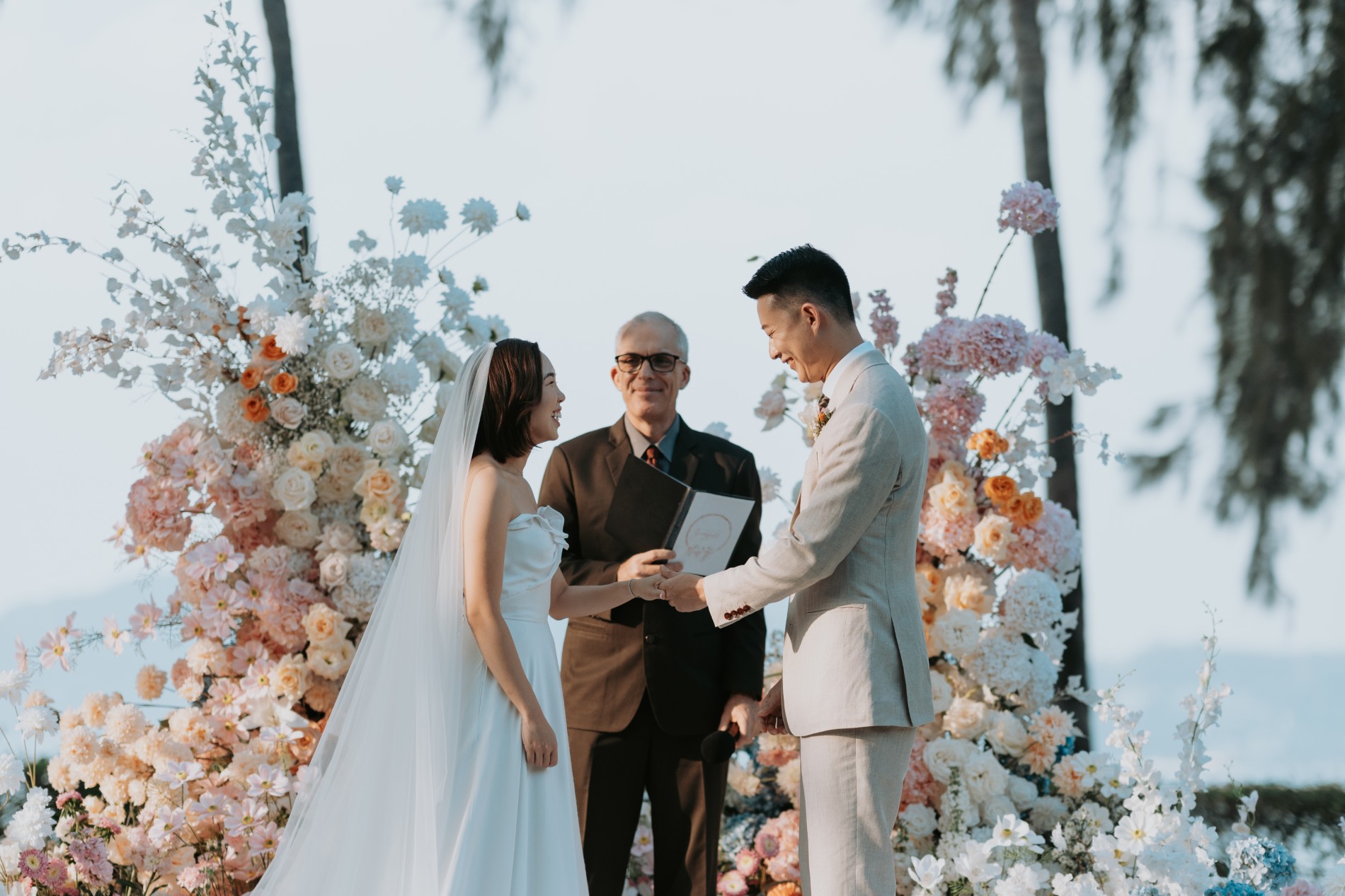 Phuket wedding at Rosewood - wedding photography by Vasana Studio | 40_2
