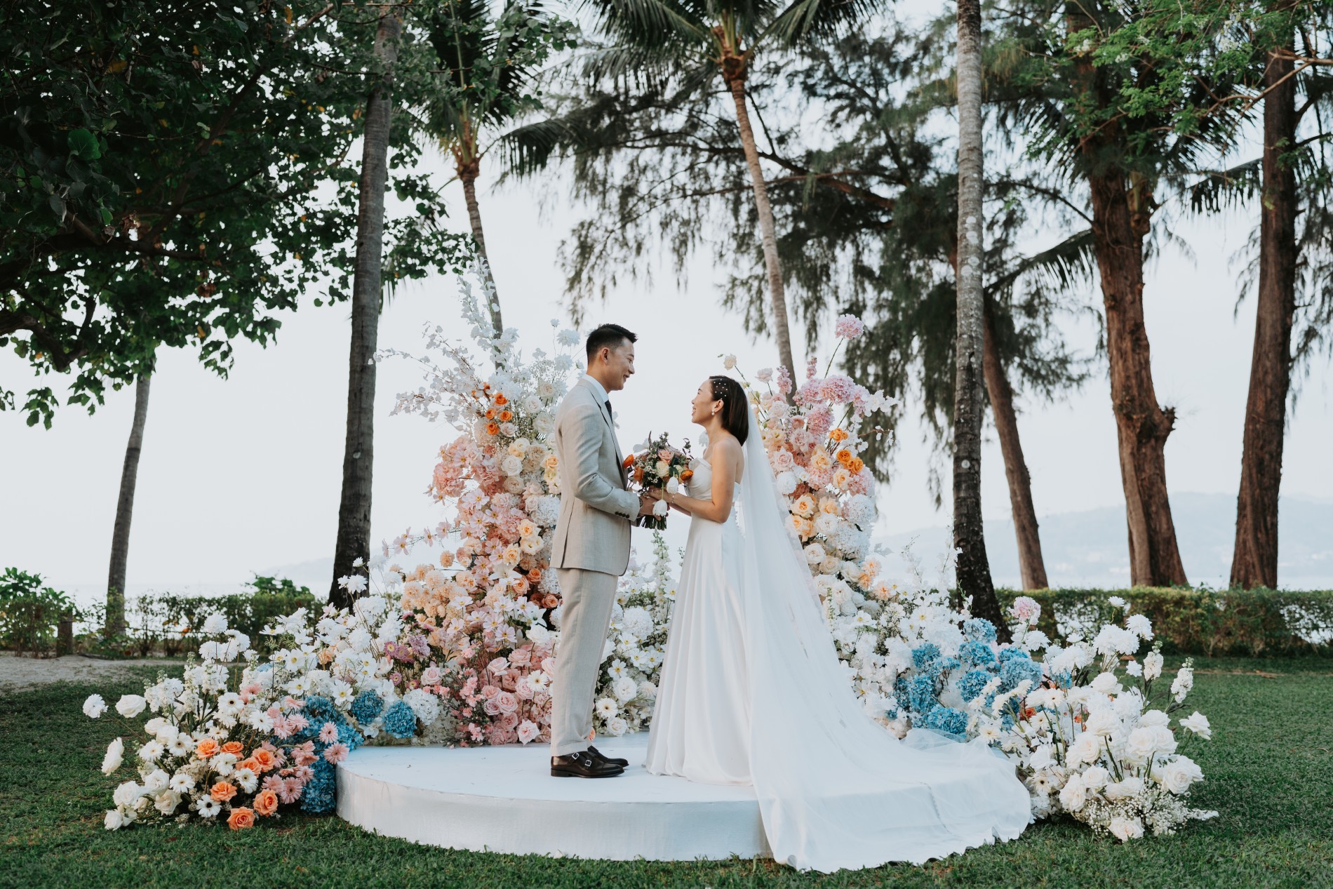 Phuket wedding at Rosewood - wedding photography by Vasana Studio | 47_2