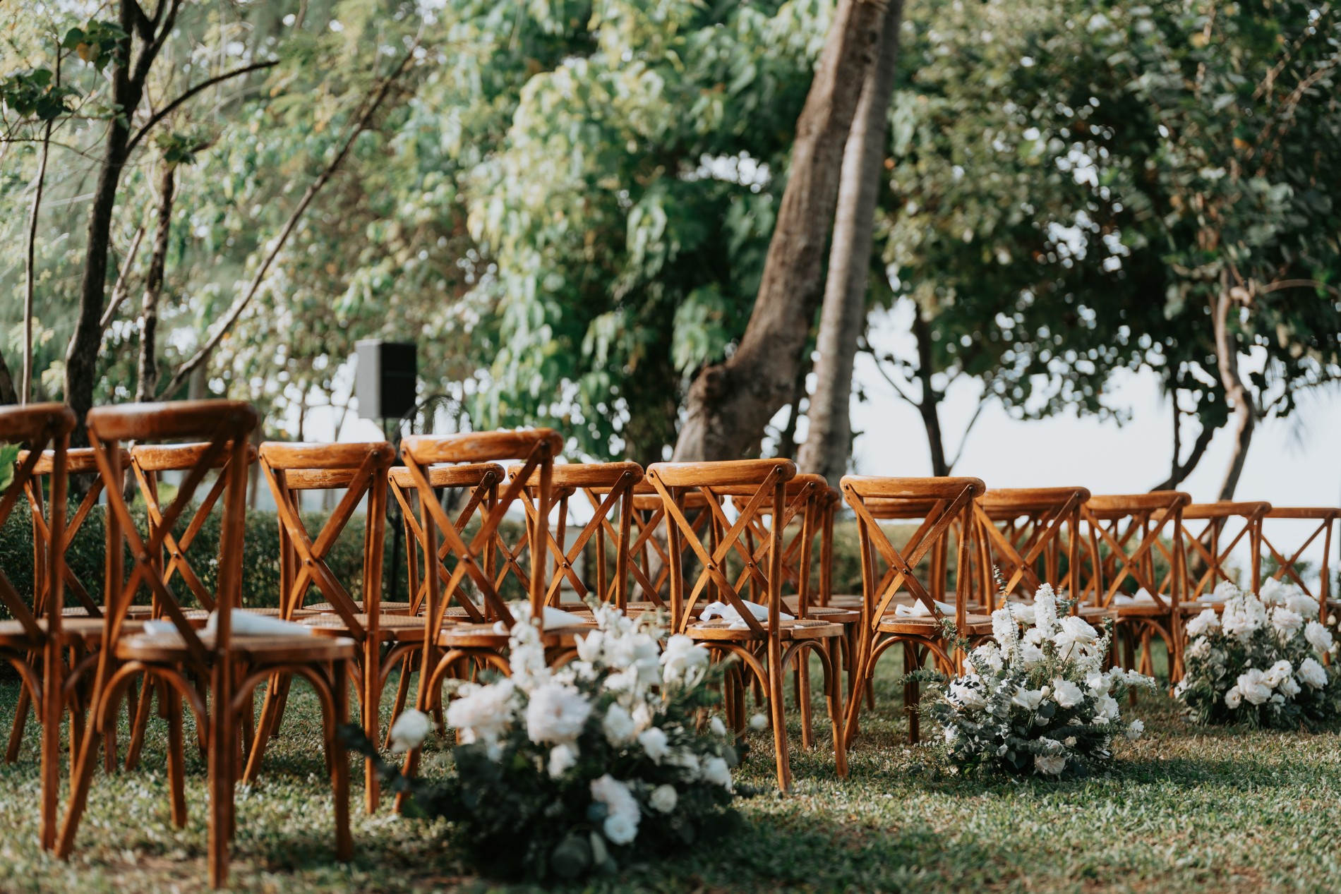 Phuket wedding at Rosewood - wedding photography by Vasana Studio | 13_2