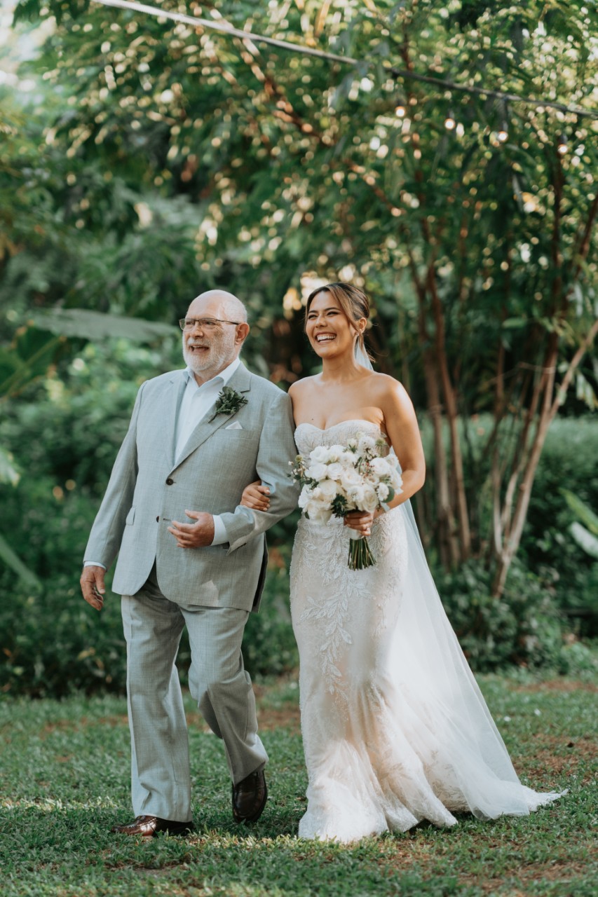 Phuket wedding at Rosewood - wedding photography by Vasana Studio | 25_2