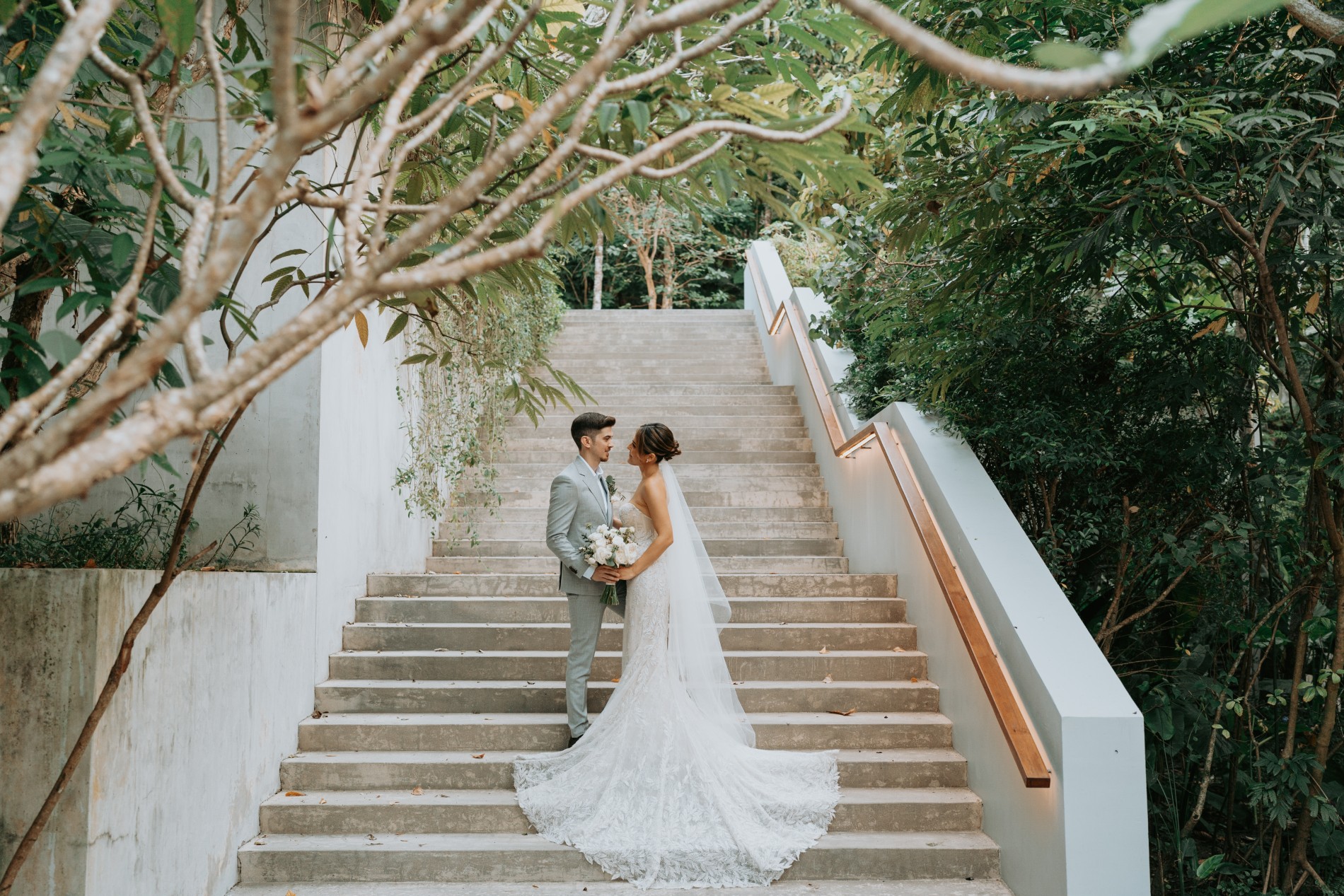 Phuket wedding at Rosewood - wedding photography by Vasana Studio | 40_2
