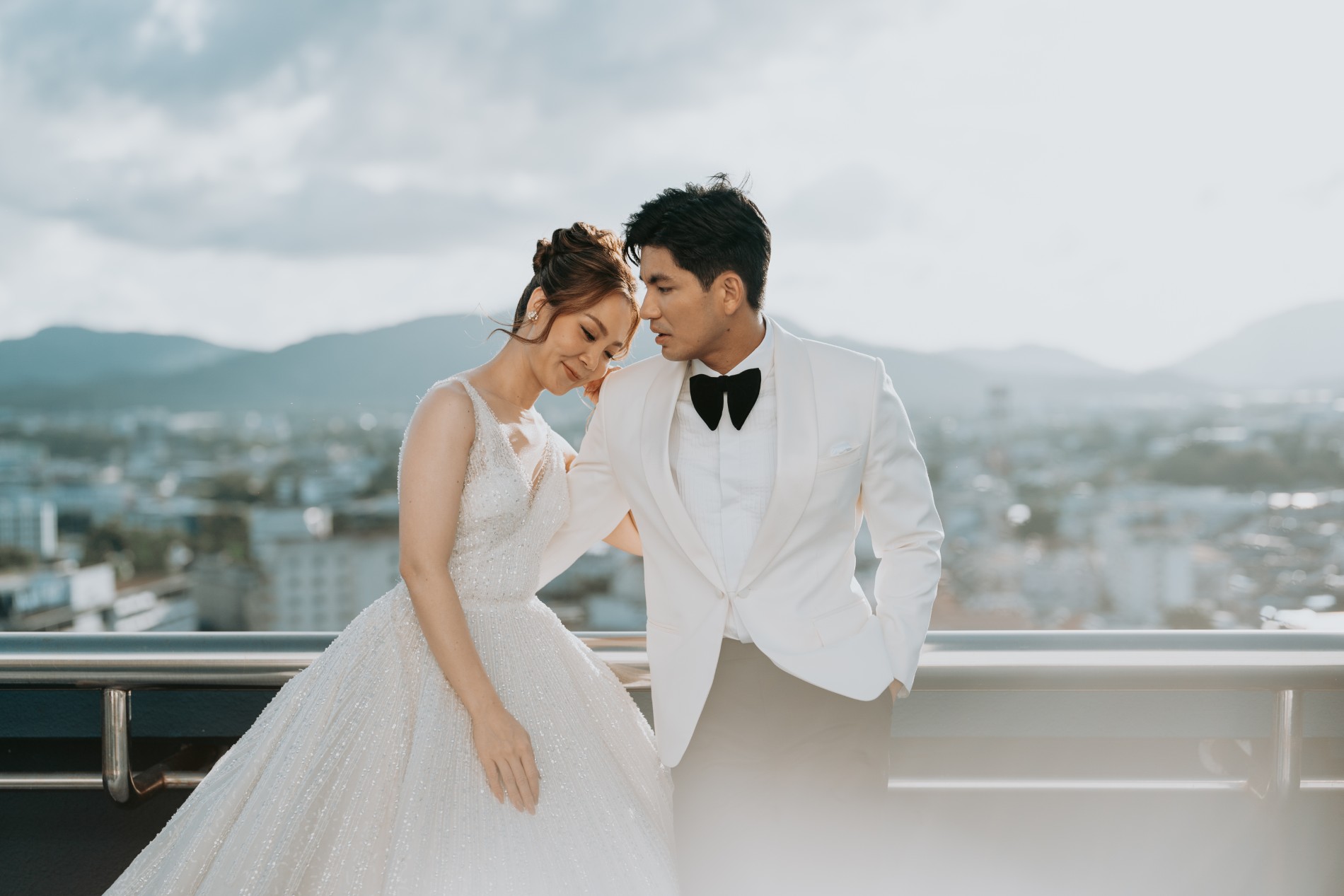 Phuket wedding at Royal Phuket City Hotel - wedding photography by Vasana Studio | 14_2