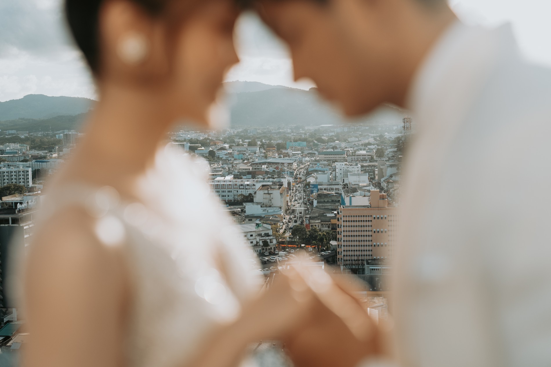 Phuket wedding at Royal Phuket City Hotel - wedding photography by Vasana Studio | 18_2