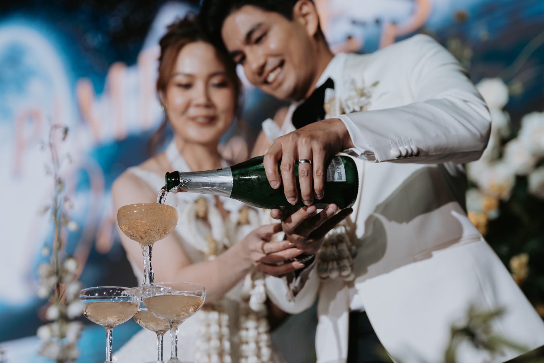 Phuket wedding at Royal Phuket City Hotel - wedding photography by Vasana Studio | 25_2