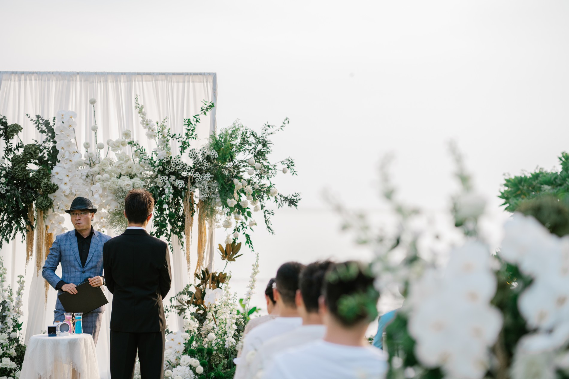 Phuket wedding at The Naka - wedding photography by Vasana Studio | 40_2
