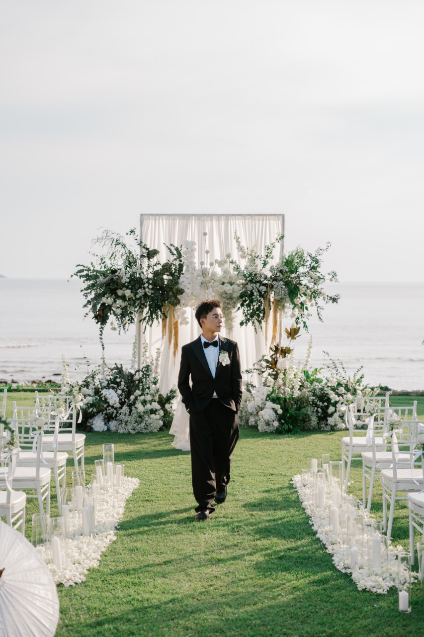 Phuket wedding at The Naka - wedding photography by Vasana Studio | 42_3