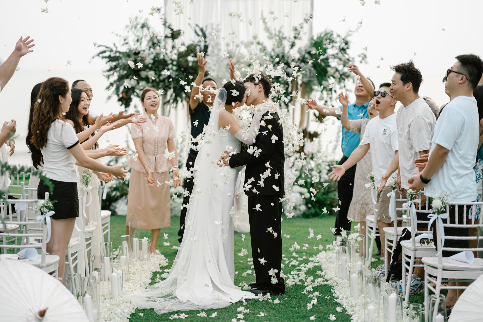 Phuket wedding at The Naka - wedding photography by Vasana Studio | 59_2