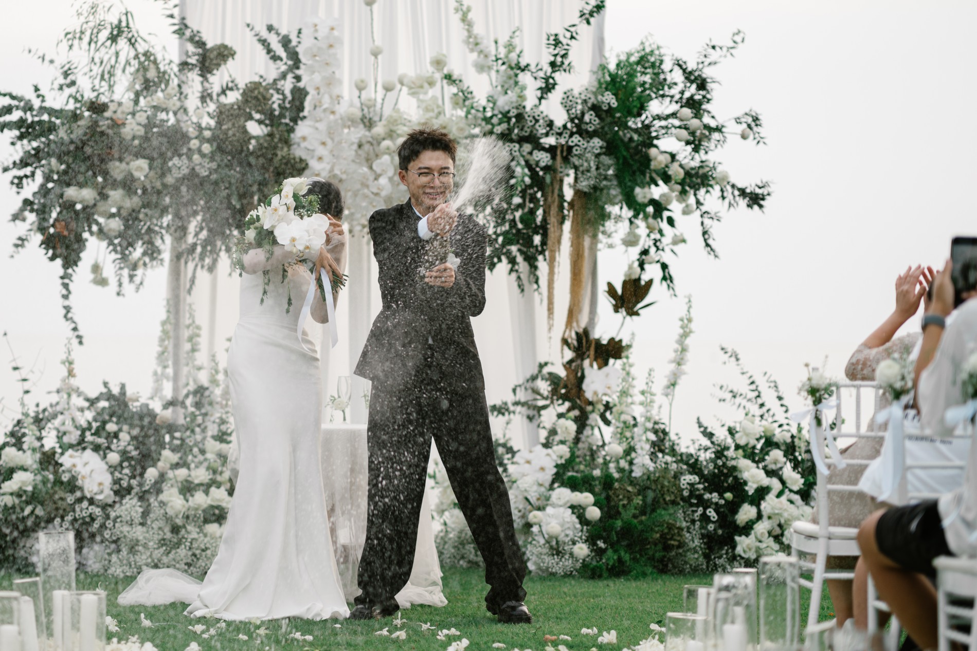 Phuket wedding at The Naka - wedding photography by Vasana Studio | 63_2