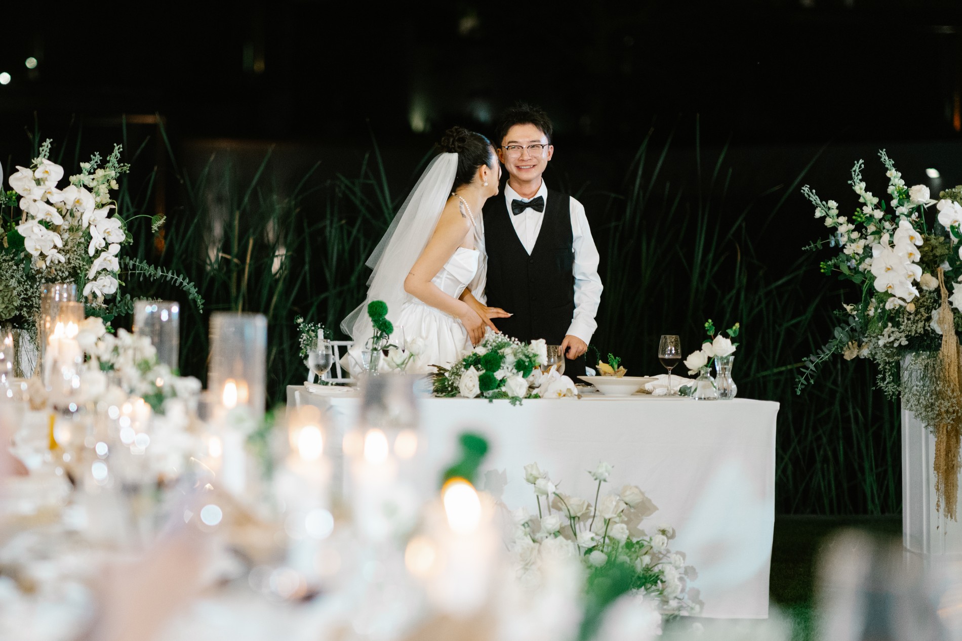 Phuket wedding at The Naka - wedding photography by Vasana Studio | 77_2