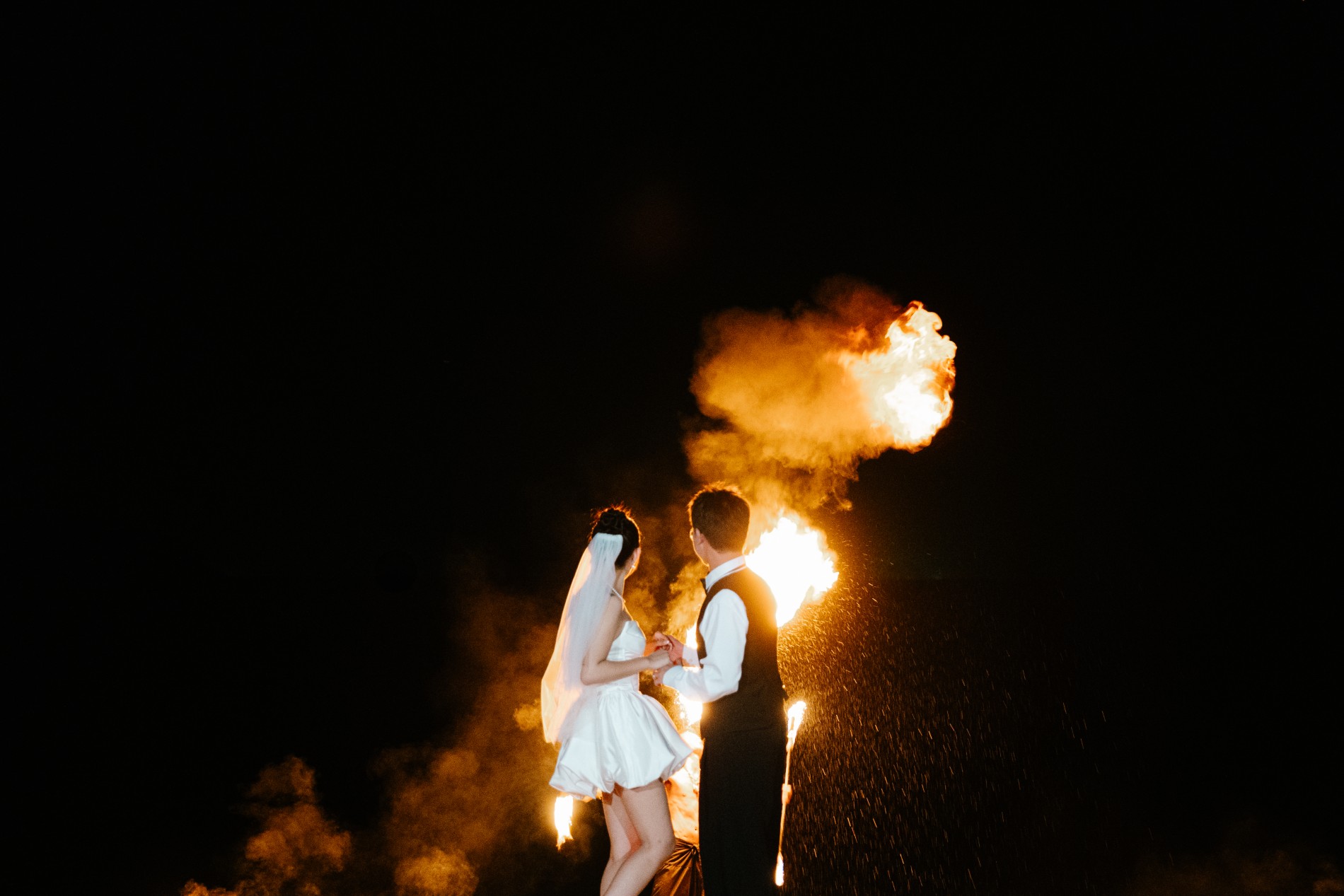 Phuket wedding at The Naka - wedding photography by Vasana Studio | 83_2