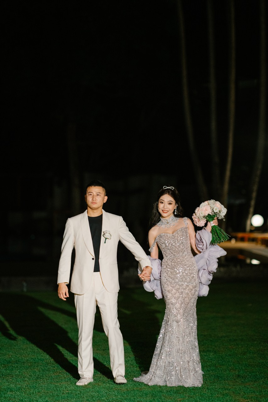 Phuket wedding at The Naka - wedding photography by Vasana Studio | 64_3