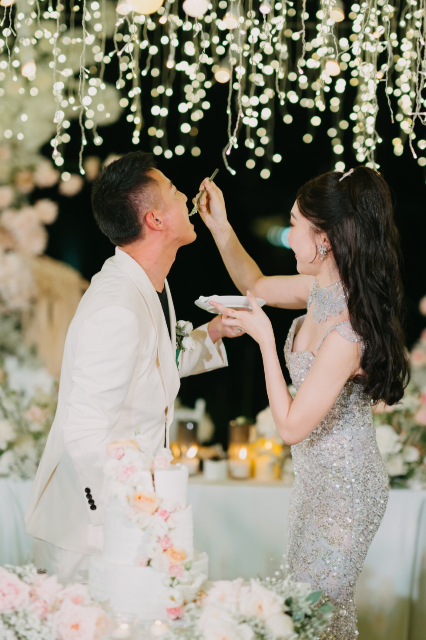 Phuket wedding at The Naka - wedding photography by Vasana Studio | 69_3