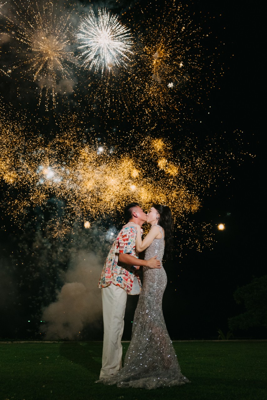 Phuket wedding at The Naka - wedding photography by Vasana Studio | 75_2
