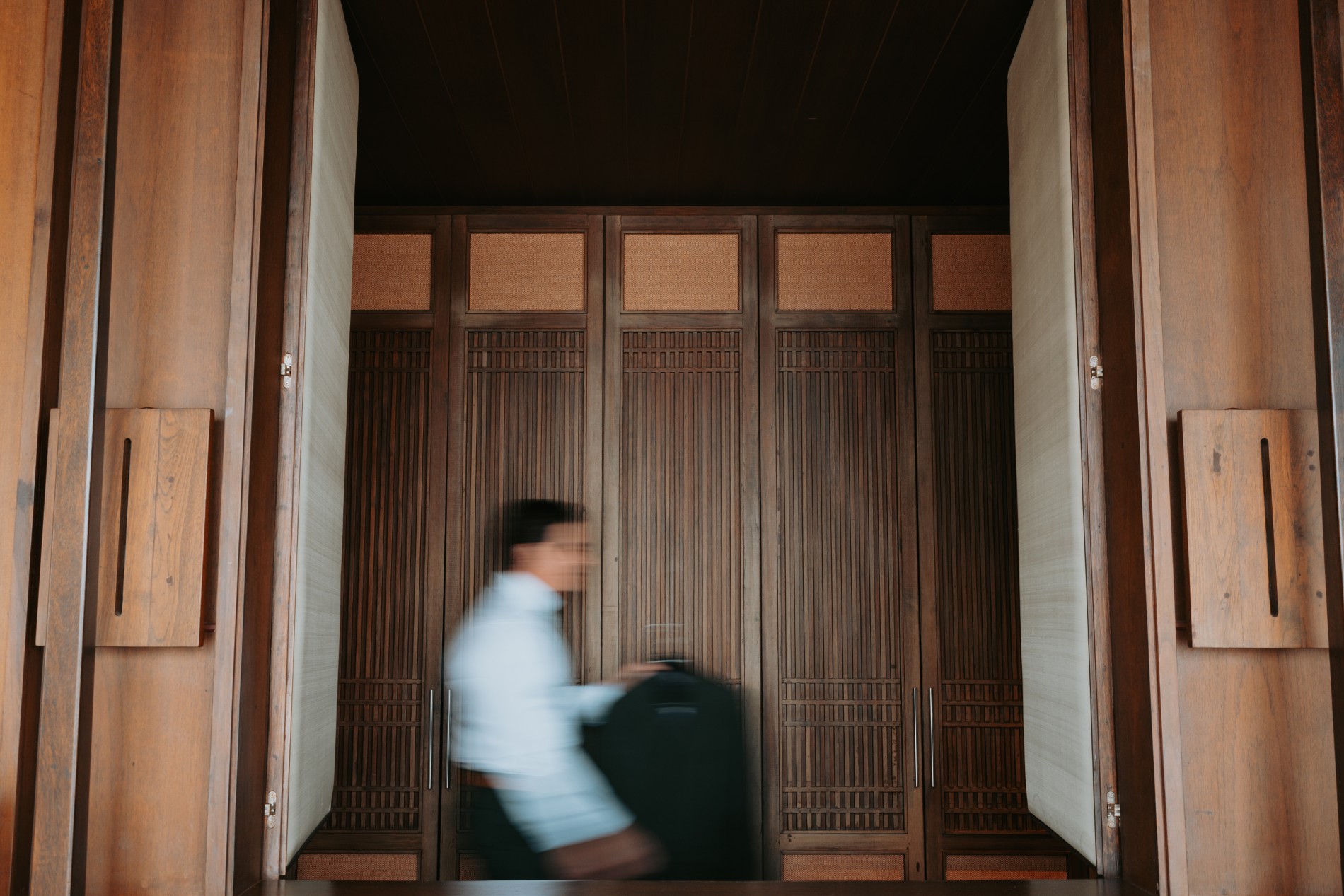 Phuket wedding at Villa Aye, Kamala - wedding photography by Vasana Studio | 15_2