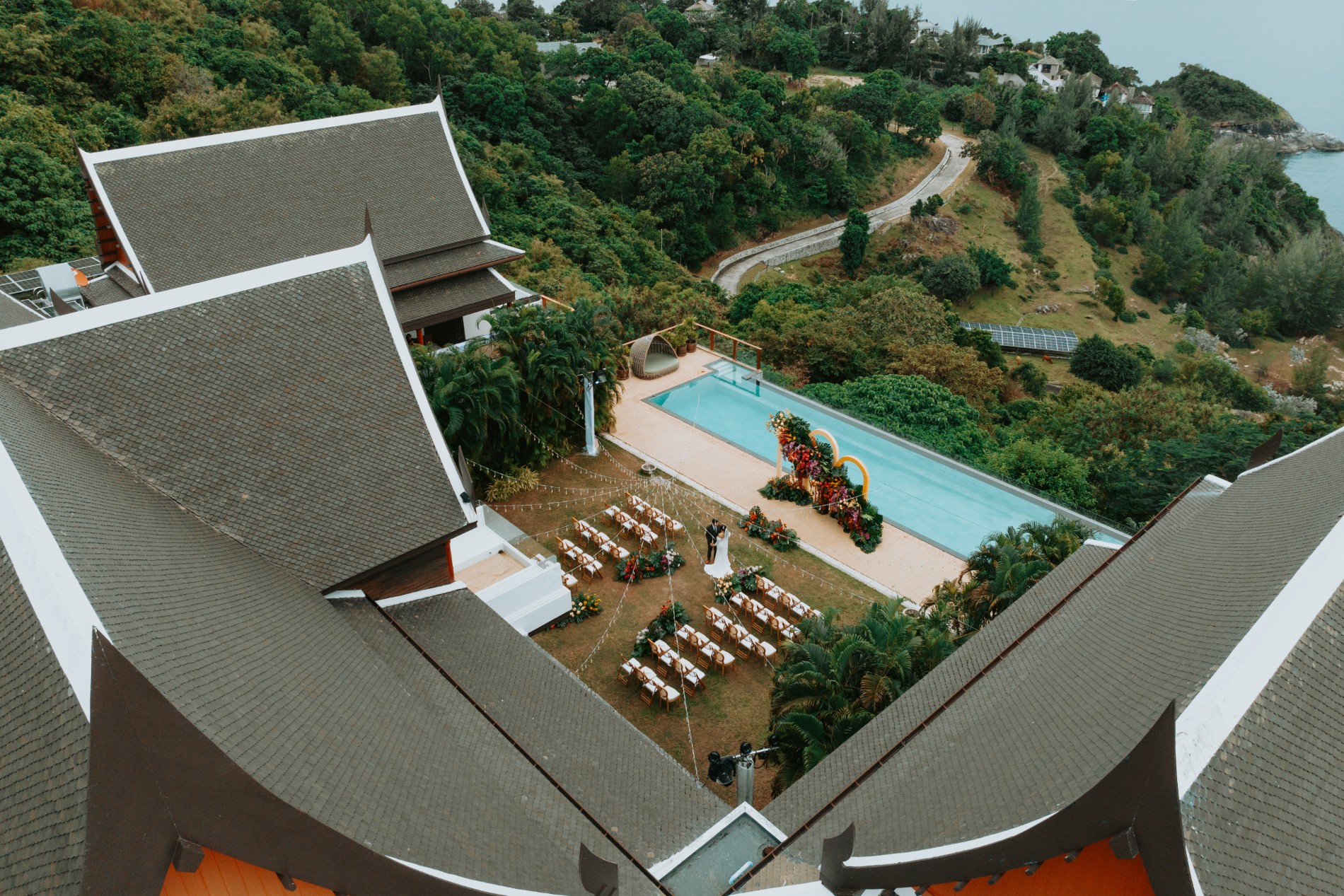 Phuket wedding at Villa Aye, Kamala - wedding photography by Vasana Studio | 24_1