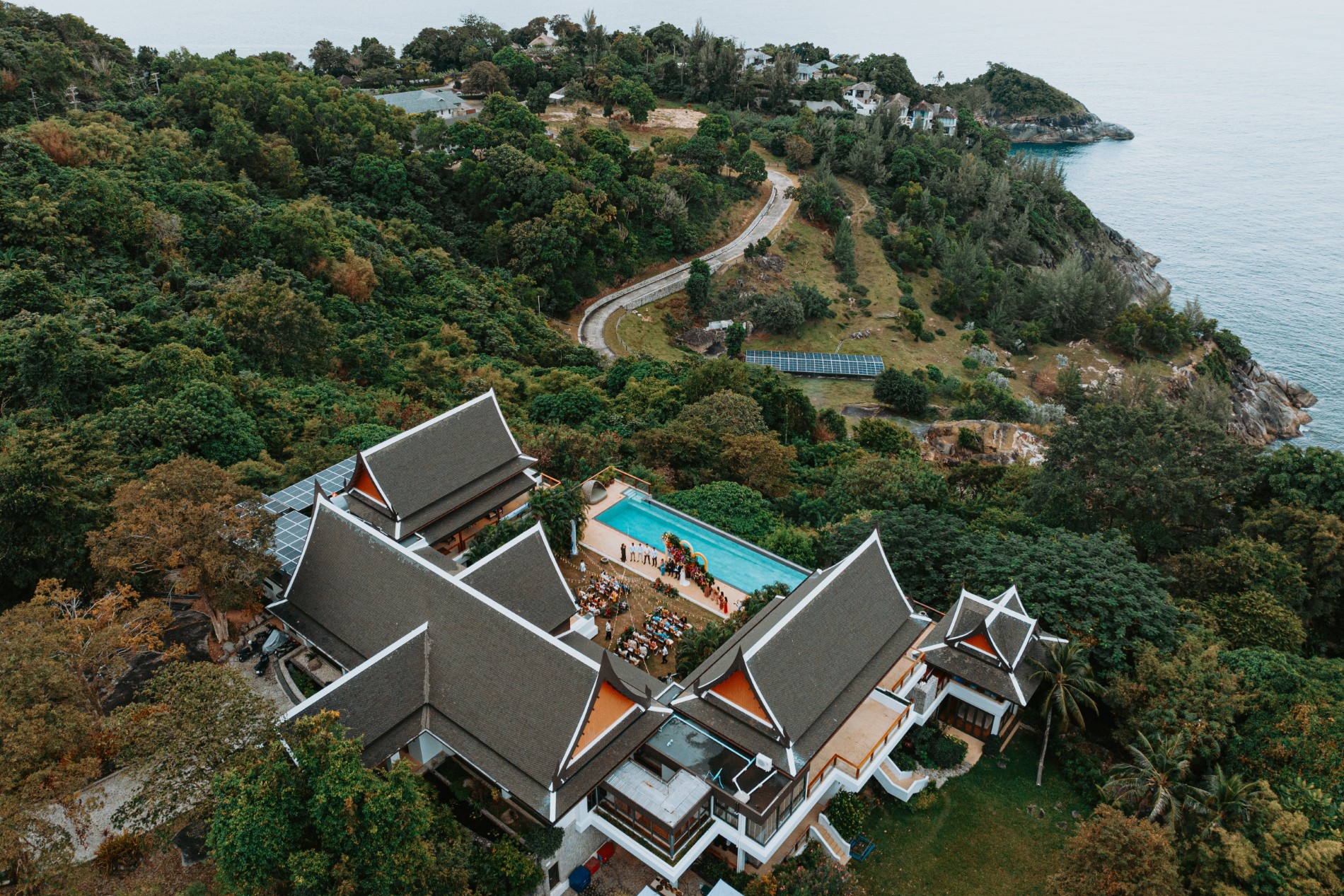 Phuket wedding at Villa Aye, Kamala - wedding photography by Vasana Studio | 34_1