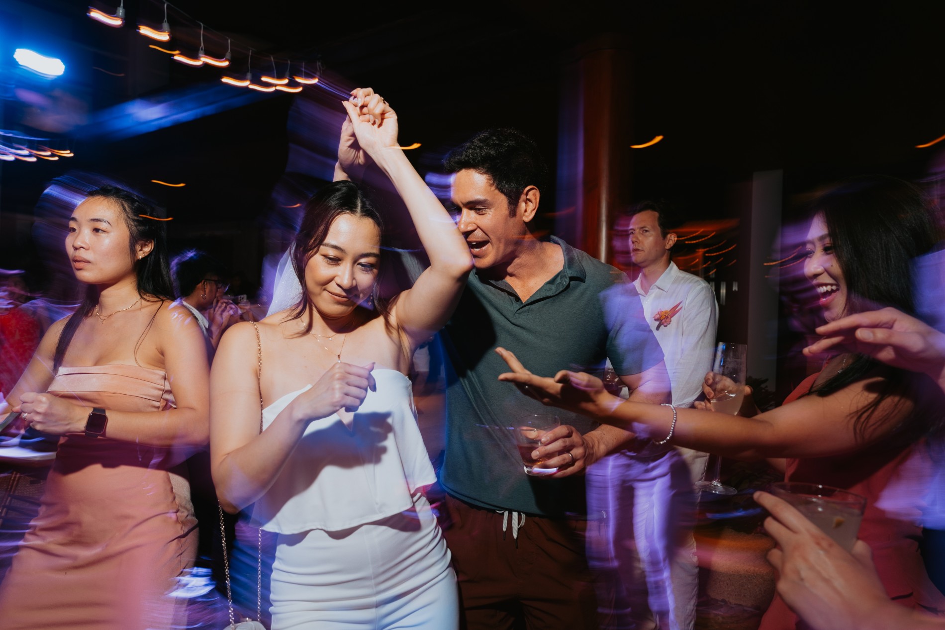 Phuket wedding at Villa Aye, Kamala - wedding photography by Vasana Studio | 61_1